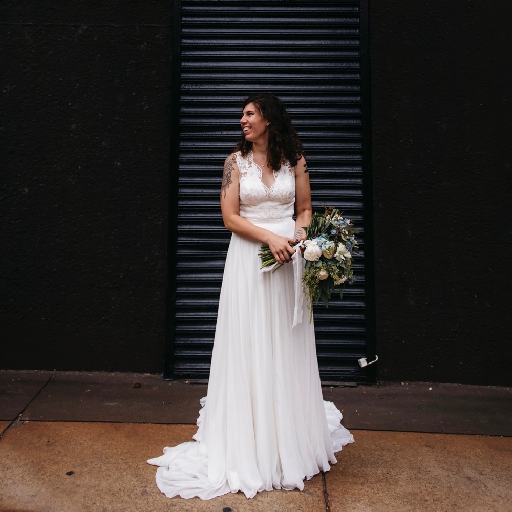 Theia Couture 2017 Ivory Alicia Bridal Gown